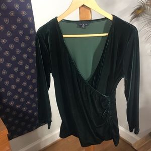 Land’s End Green Velvet Wrap size 10-12